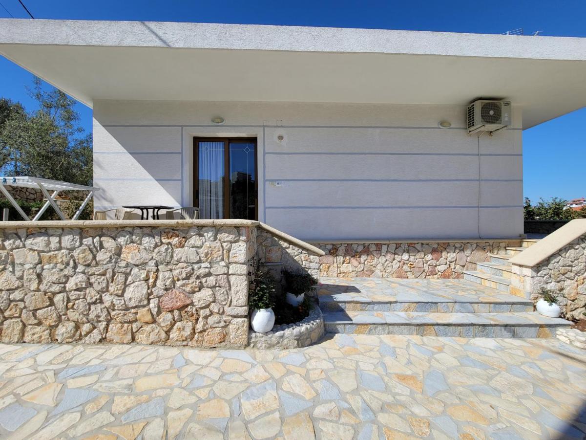 Guesthouse Redilka Ksamil Eksteriør billede